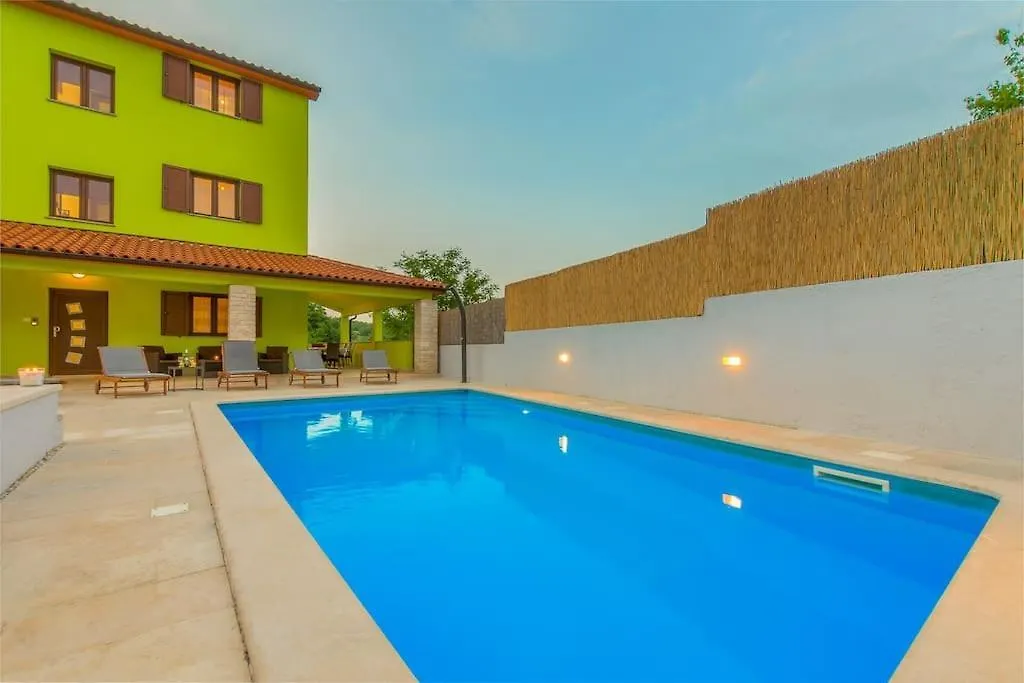 Villa House Gorana By Istrialux Bibici